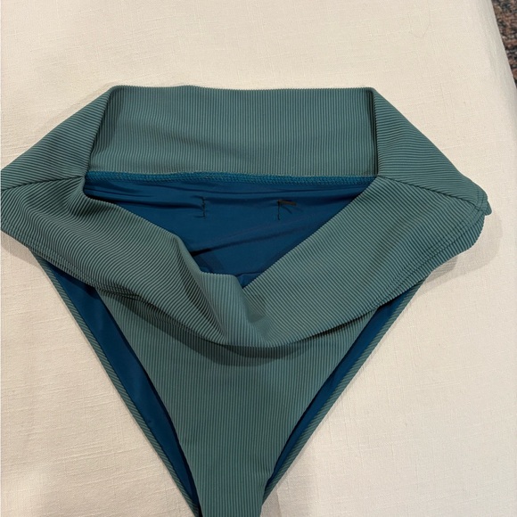 Beach Riot Dallas Ribbed Bikini Bottom - Picture 4 of 4